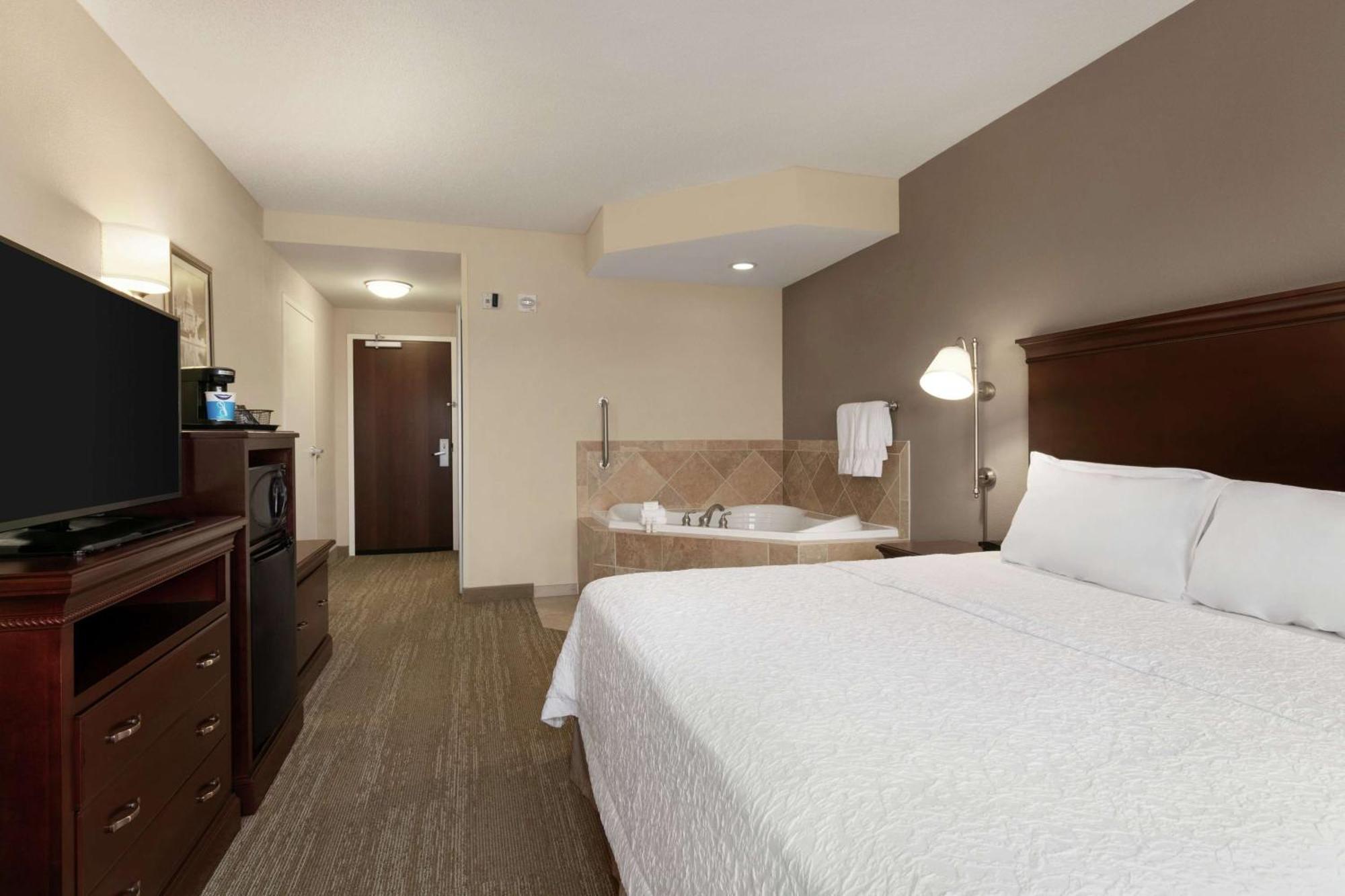 Hampton Inn & Suites Washington-Dulles International Airport Sterling Dış mekan fotoğraf