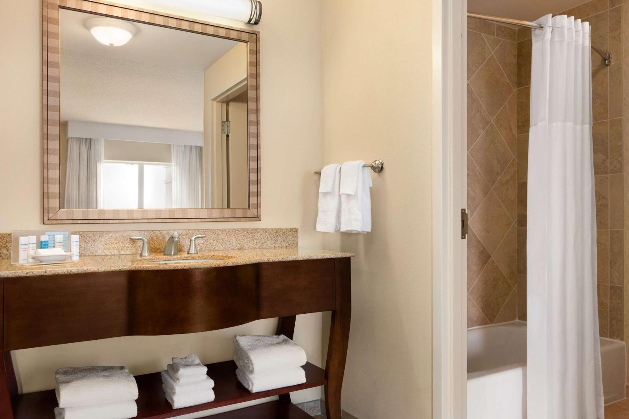 Hampton Inn & Suites Washington-Dulles International Airport Sterling Dış mekan fotoğraf