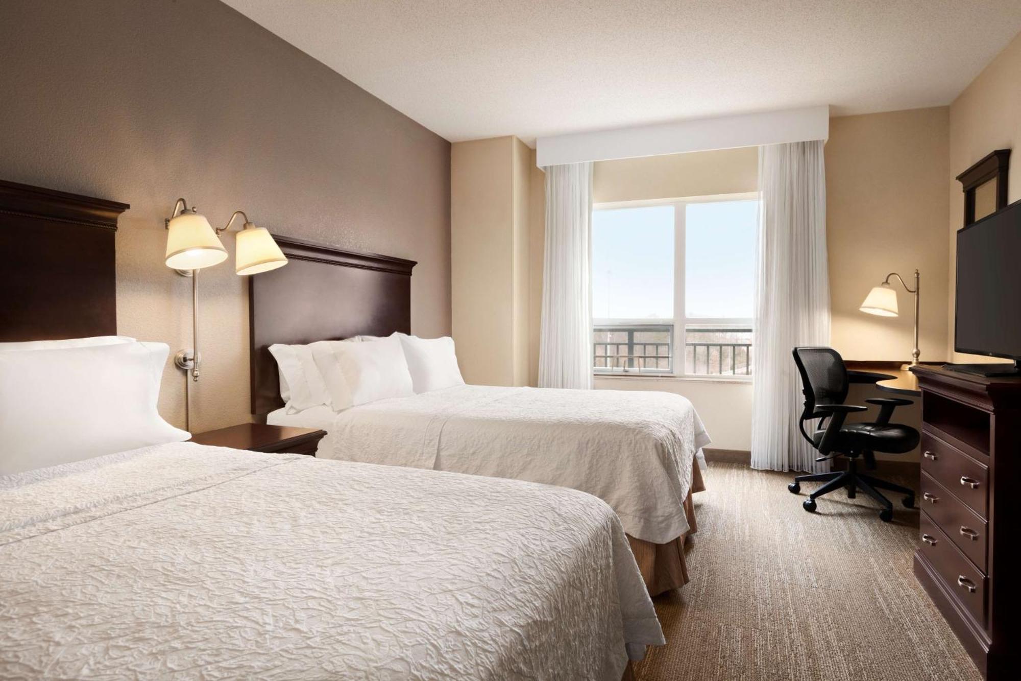 Hampton Inn & Suites Washington-Dulles International Airport Sterling Dış mekan fotoğraf