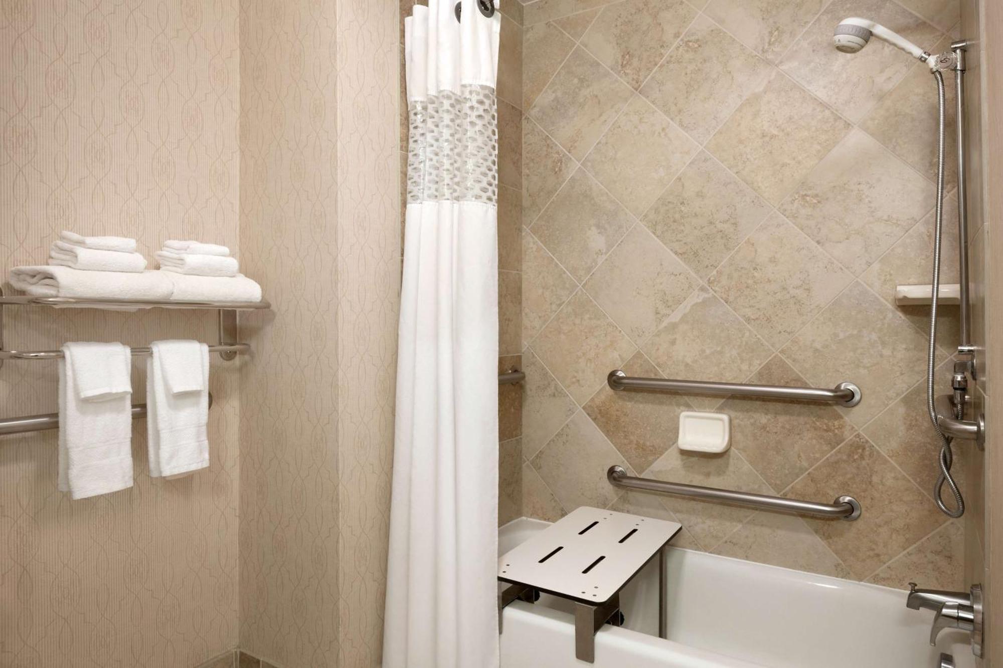 Hampton Inn & Suites Washington-Dulles International Airport Sterling Dış mekan fotoğraf