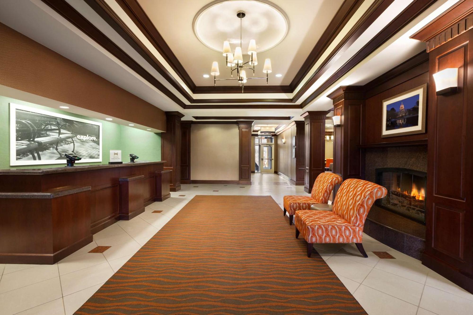 Hampton Inn & Suites Washington-Dulles International Airport Sterling Dış mekan fotoğraf