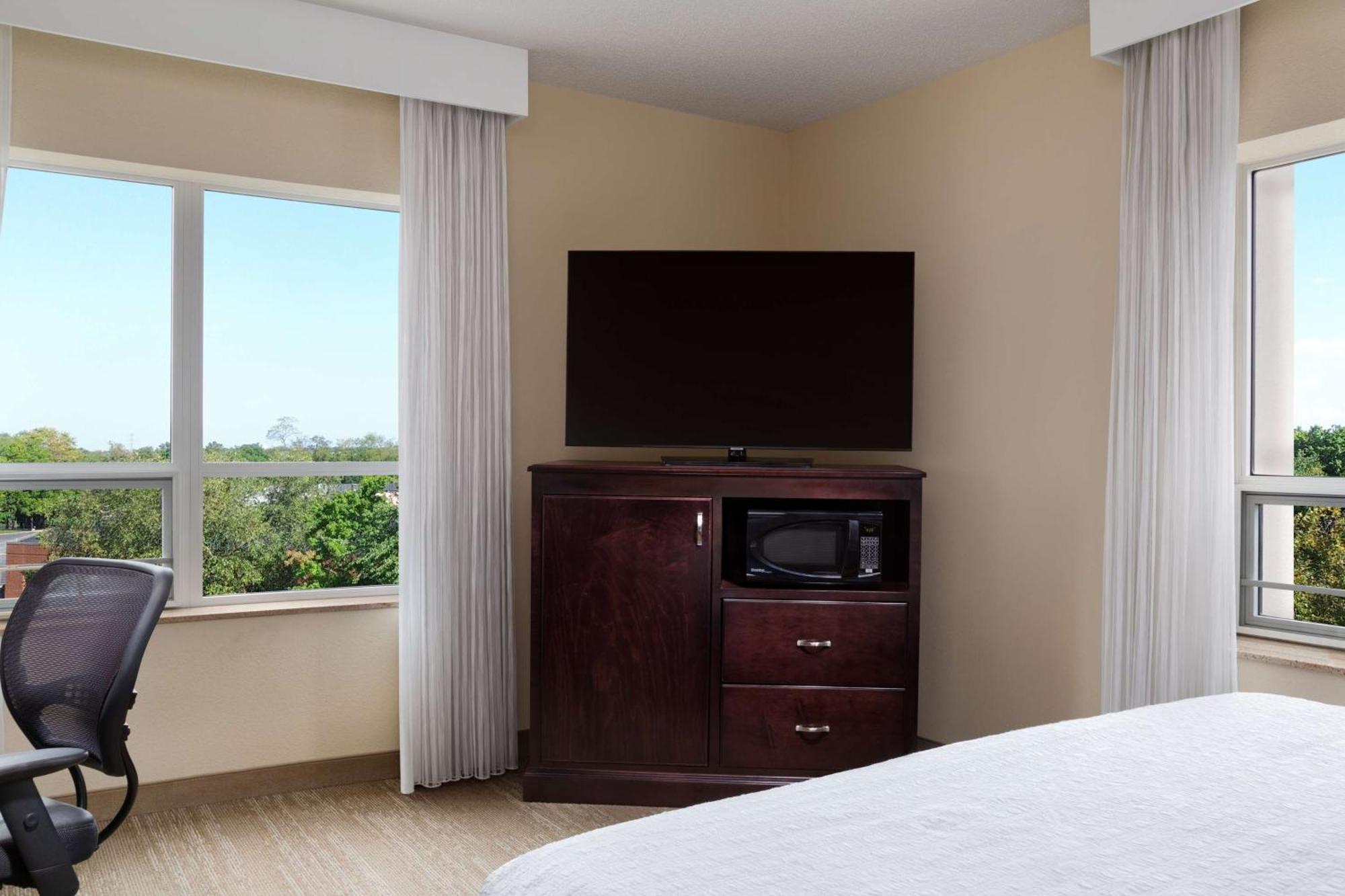 Hampton Inn & Suites Washington-Dulles International Airport Sterling Dış mekan fotoğraf