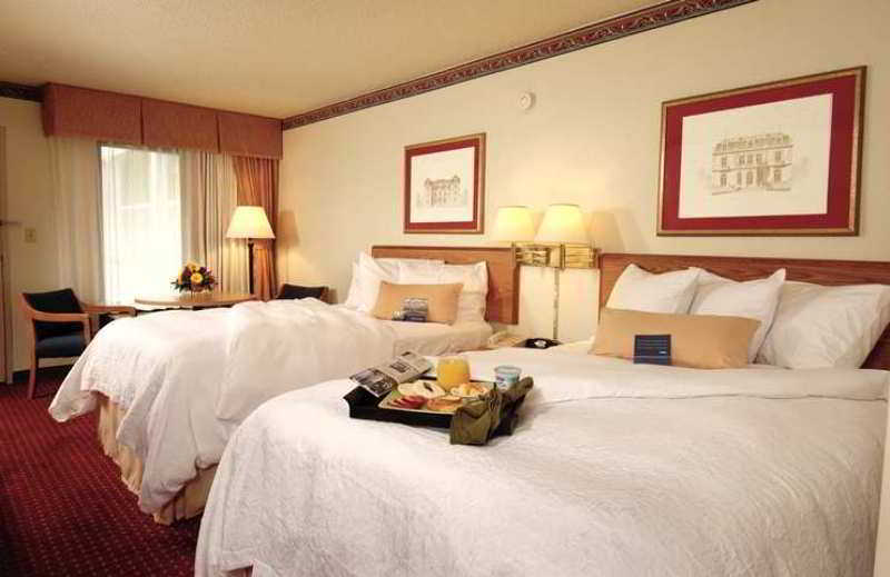 Hampton Inn & Suites Washington-Dulles International Airport Sterling Dış mekan fotoğraf